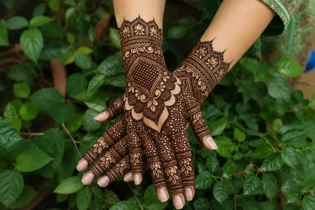 Mehandi Design Frame