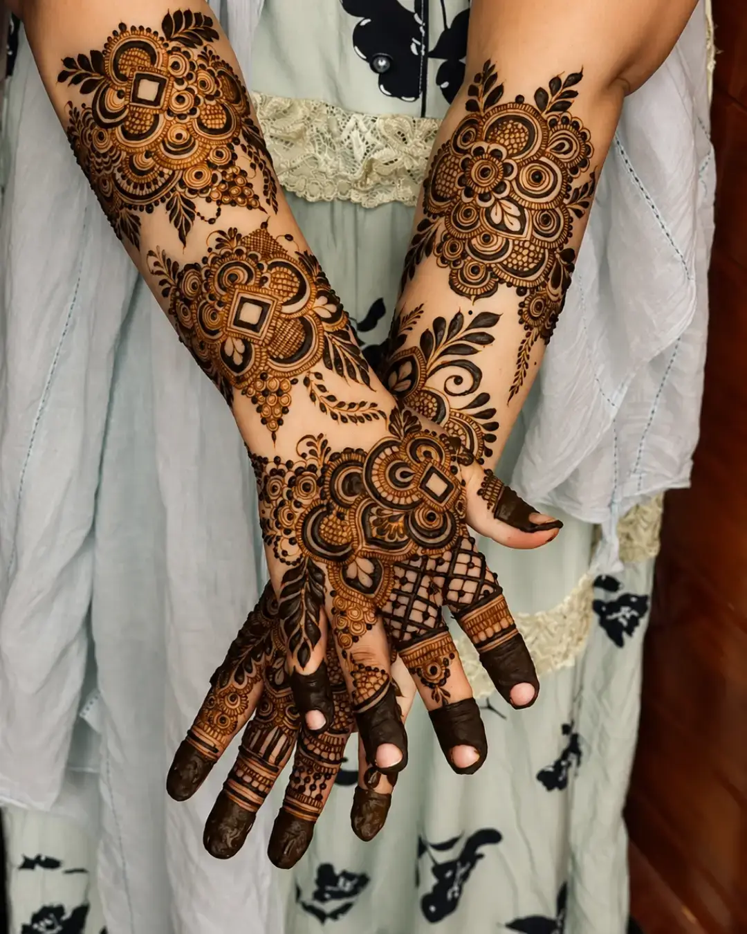 Mehandi Design Frame